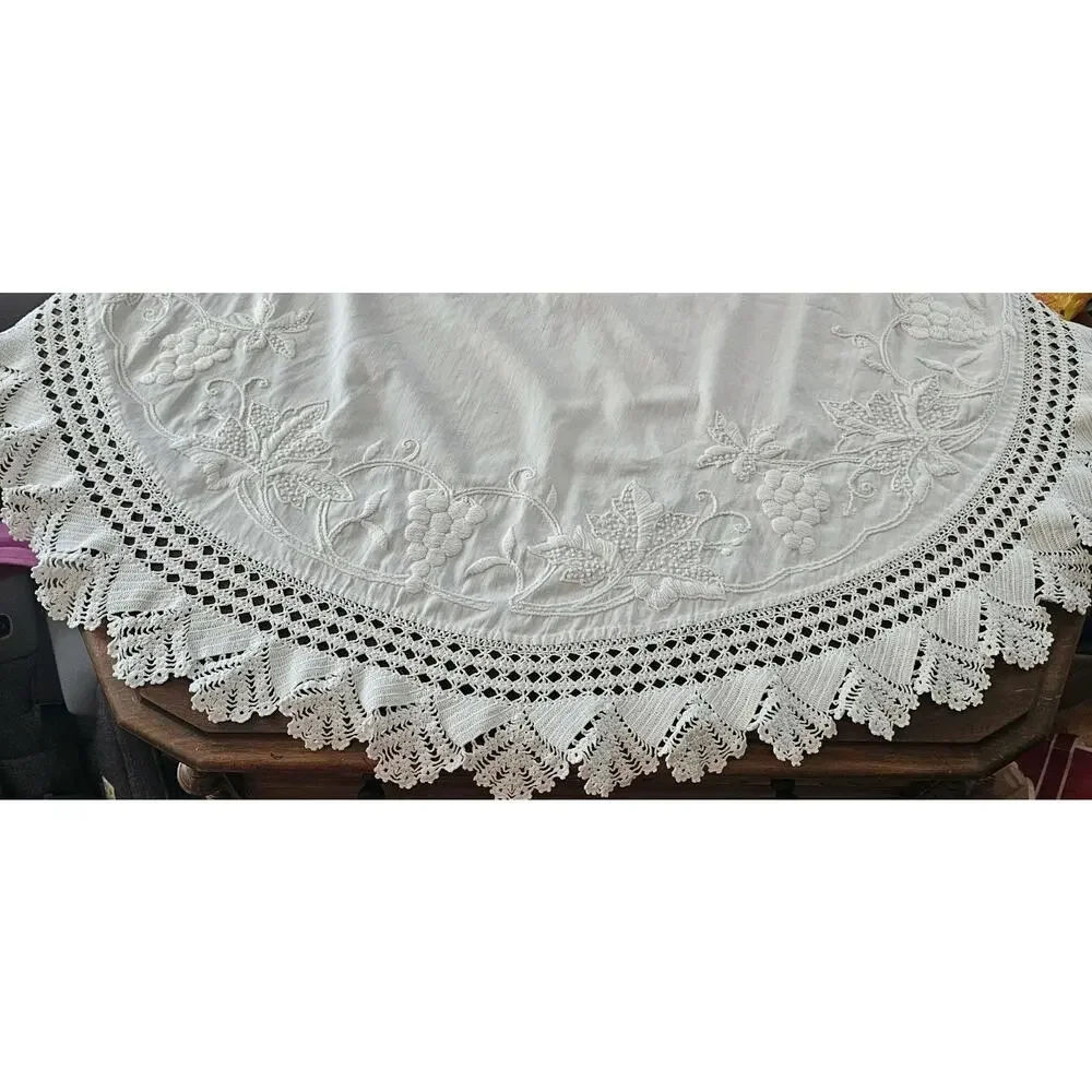 Vtg Handmade Embroidered Lace Table Topper Grapes Crochet Edge 38” Farmhouse